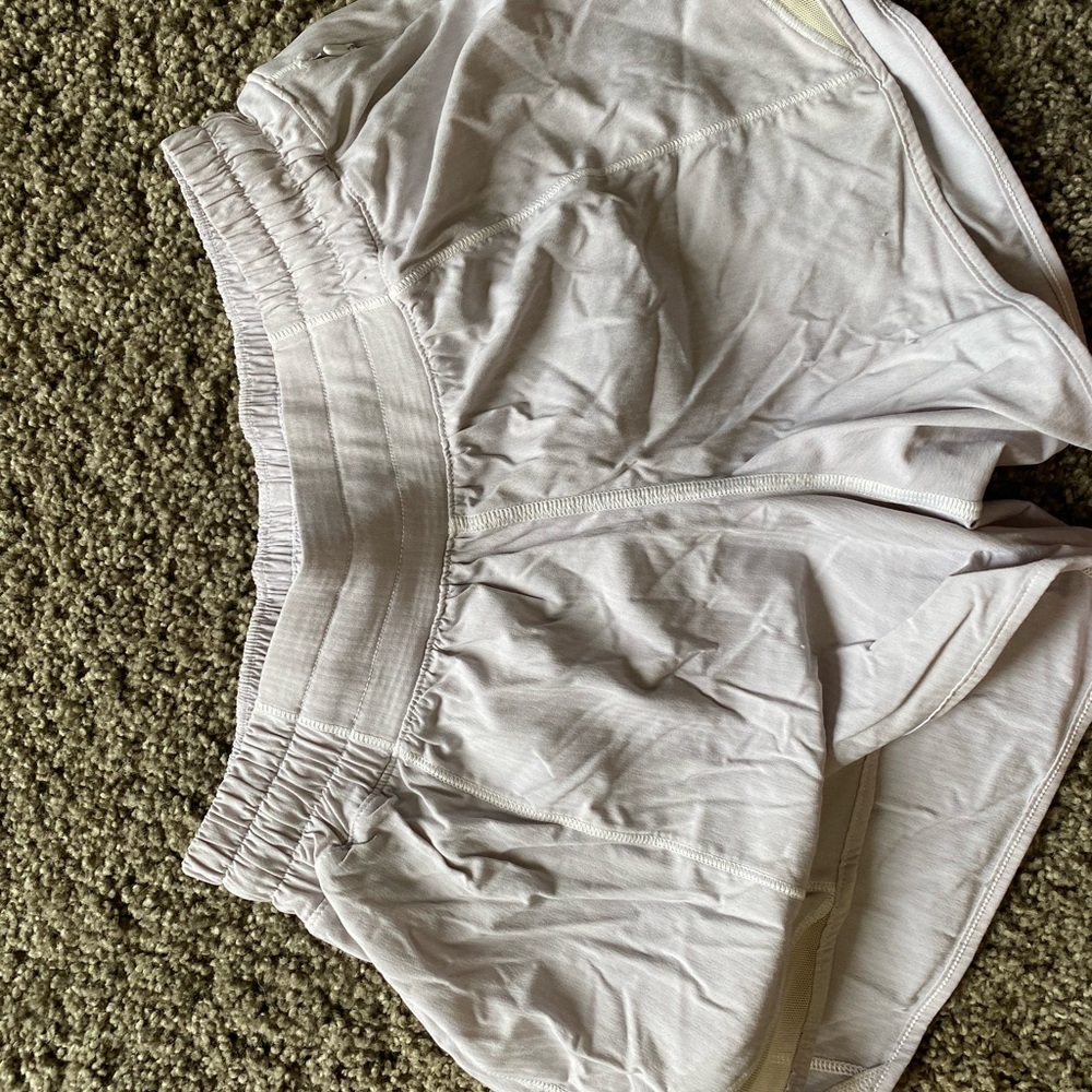 White lululemon shorts